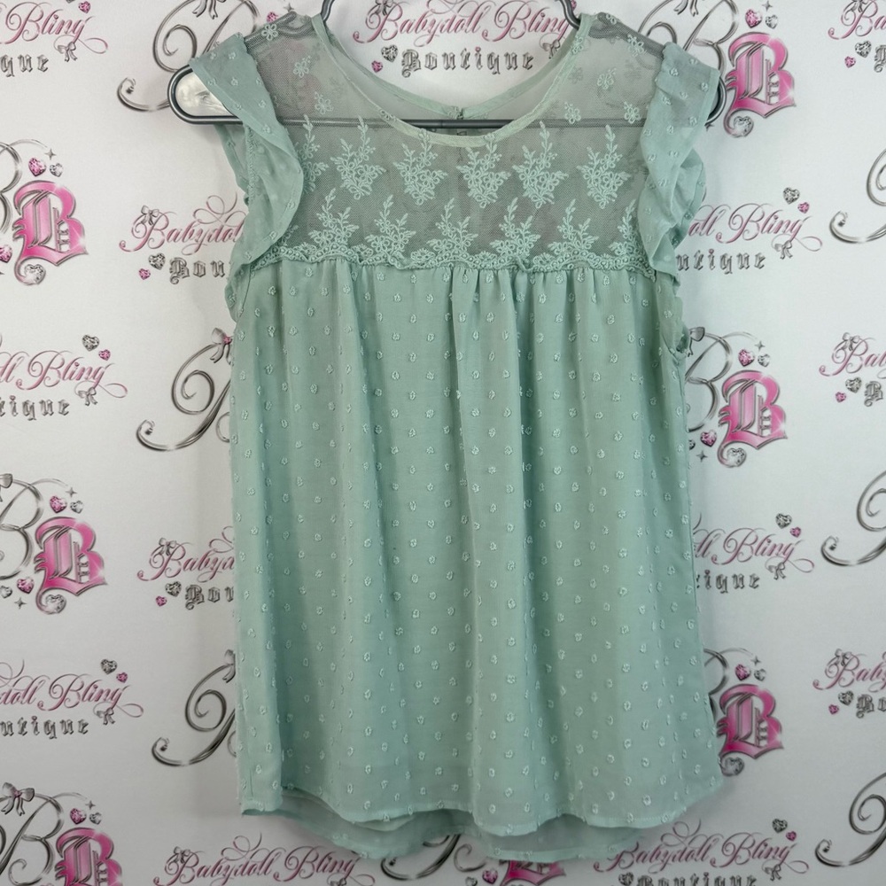 Mine shirt ruffles lace, floral mesh, blue keyhole Mint Green Lace Tank Top